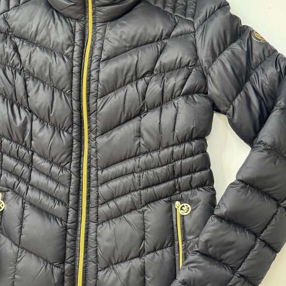 Michael Kors Packable Down Fill Puffer Jacket - Picture 3 of 9